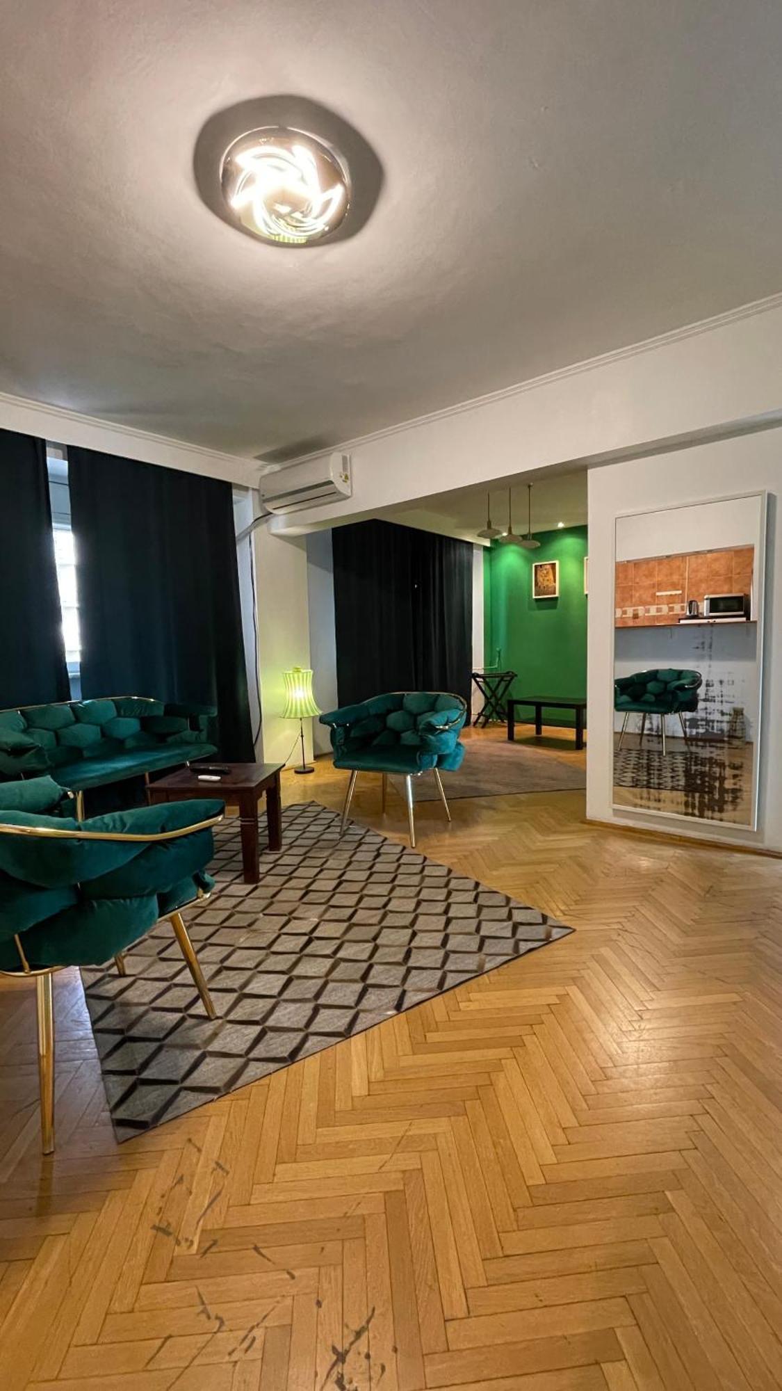 Terrace Balcony Downtown Delight Old Town Oasis City Center Universitate Square Old Town Bucarest Exterior foto